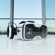 Kickstarter Project Building Affordable Multiplatform VR Headset